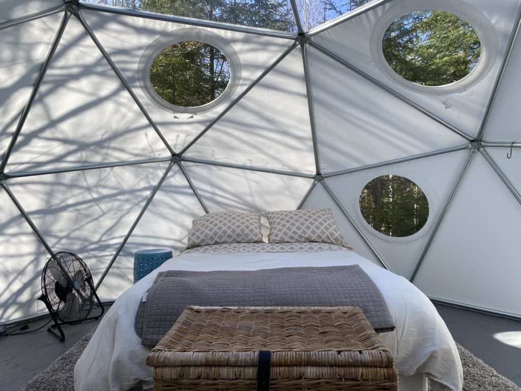 Ridgeback Lodge | Glamping Domes And Cozy Log Cabins